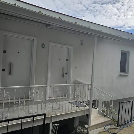 White House Tatil Evi